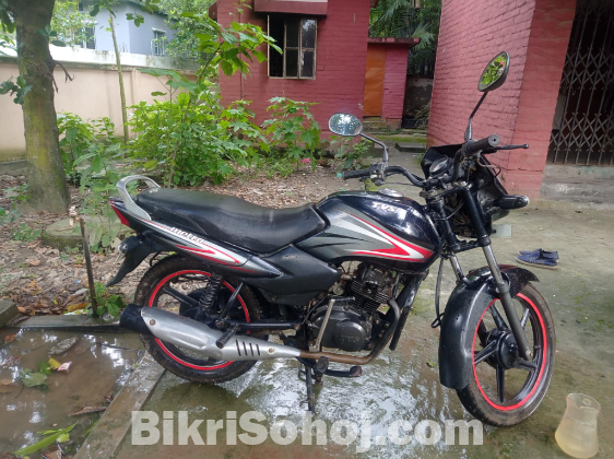 TVS Metro